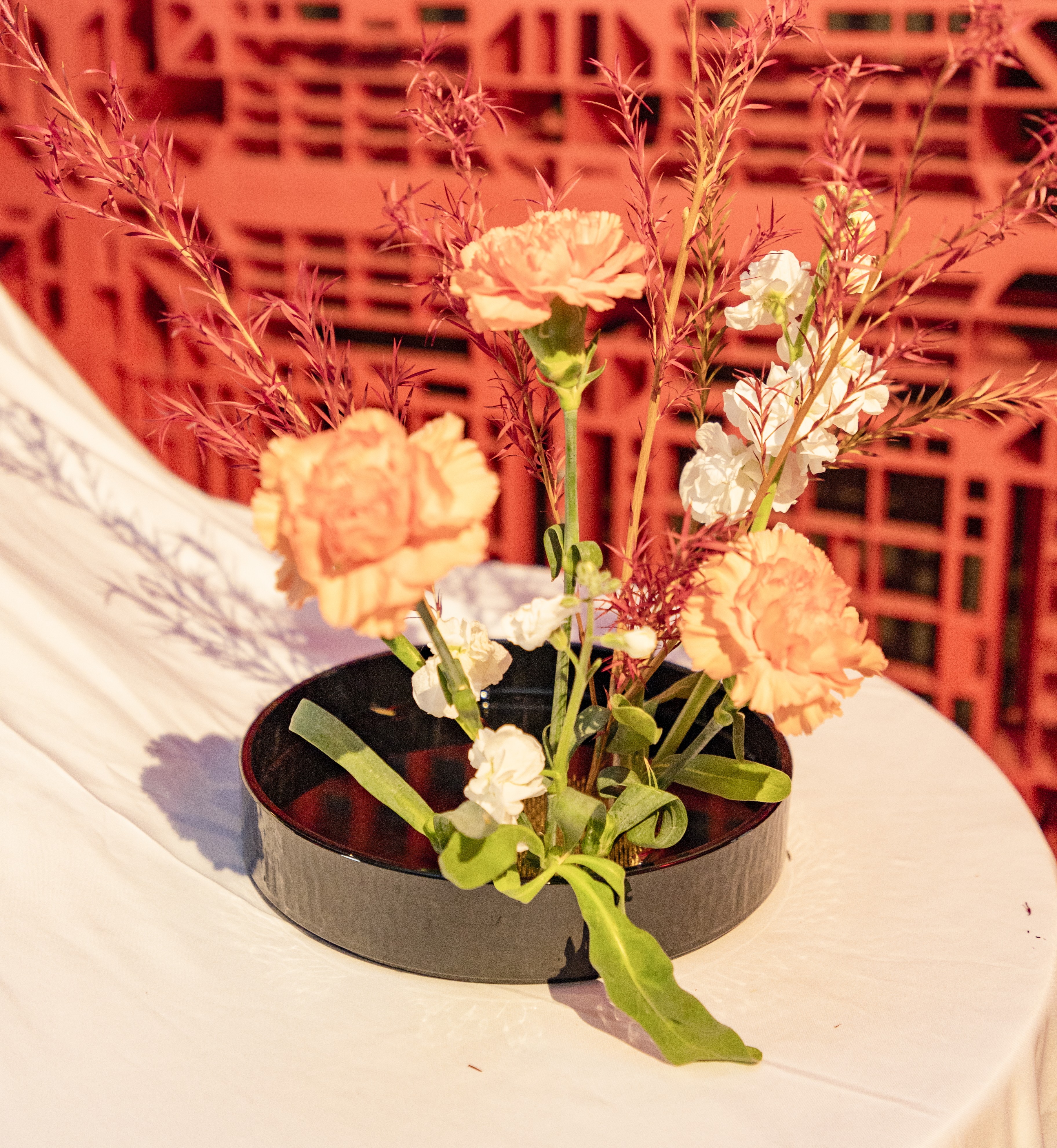 Ikebana flower arrangement experience